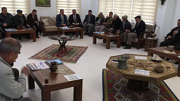 Başkan Hançerli emeklilerle bir araya geldi