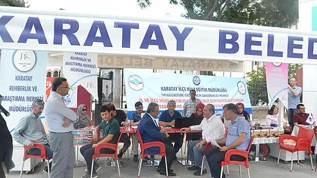 Başkan Hançerli lise tercihi yapacak öğrencilerle bir araya geldi