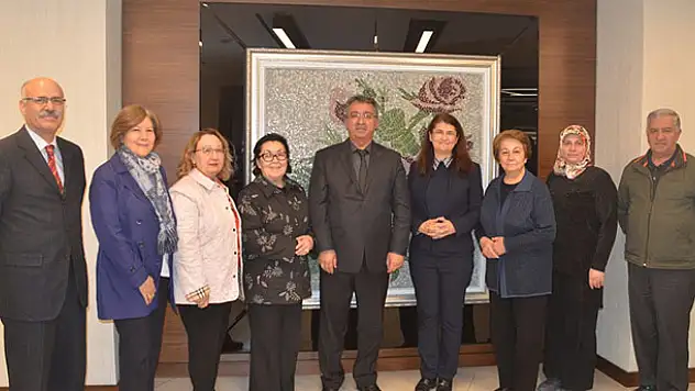 Başkan Hançerli Türkiye Alzheimer Derneği yöneticilerini ağırladı