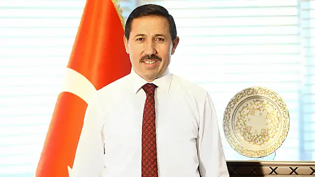Başkan Hasan Kılca'dan Kadir Gecesi mesajı