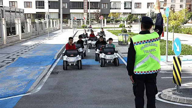 Başkan Hasan Kılca'dan, Trafik ve İlk Yardım Haftası mesajı