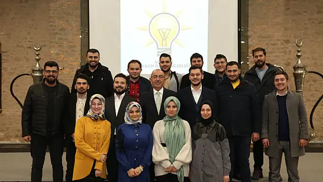 Başkan Kavuş, AK Parti Meram Teşkilatı ile buluştu