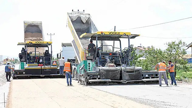 Başkan Kavuş: 'Asfalt sorunu Meram için en kısa zamanda tarih olacak'