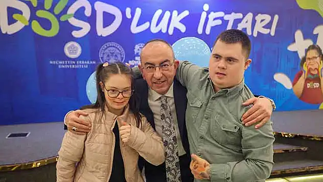 Başkan Kavuş: 'Bizim en özel 21 Mart mesajımız DOSD Meram'ın kendisidir' 