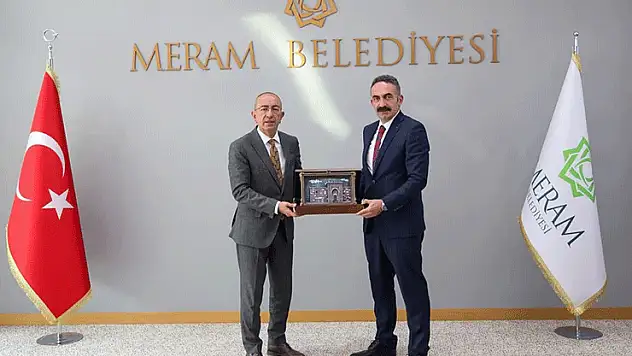 Başkan Kavuş, Bölge İdare Mahkemesi Başkanı Koçak'ı ağırladı