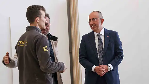 Başkan Kavuş esnaf ziyaretlerine devam ediyor