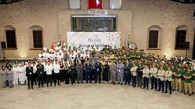 Başkan Kavuş: Hizmet sektöründe 250 kişilik dev kadromuzla Konyalı hemşehrilerimize hizmetin en iyisini veriyoruz