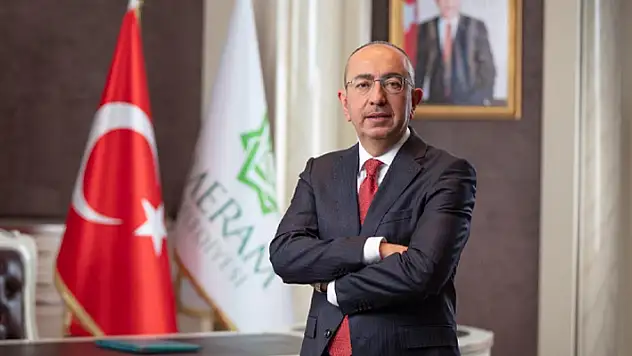 Başkan Kavuş: İhanet planlarını kahramanca yerle yeksan eden milletimize selam olsun