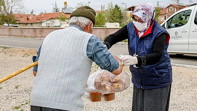 Başkan Kavuş: 'Konya, yardımlaşma ve dayanışmanın en güzel örneklerinin sergilendiği şehirdir'
