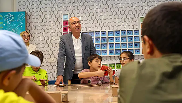 Başkan Kavuş, MEGA Yaz Okulu öğrencileri ile bir araya geldi