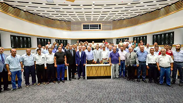 Başkan Kavuş: 'Meram'ı makamdan değil, sokaktan yönetiyoruz'