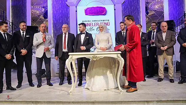 Başkan Kavuş 'tan hafta sonunda yoğun düğün mesaisi