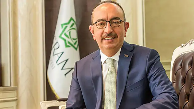 Başkan Kavuş'tan Kadir Gecesi mesajı