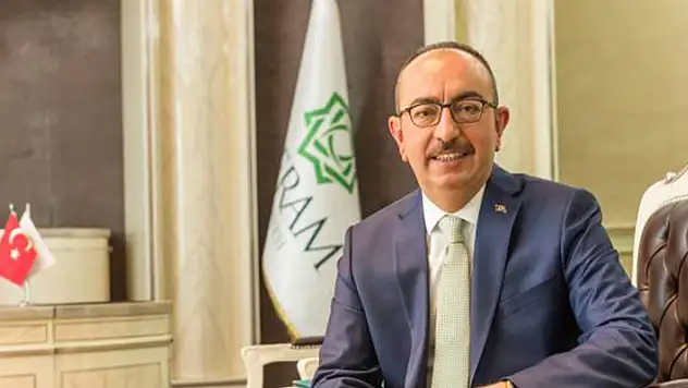 Başkan Kavuş'tan Kadir Gecesi mesajı
