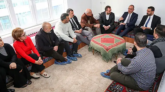 Başkan Kavuş'tan Konya'da bulunan Elazığ ve Malatya derneklerine ziyaret