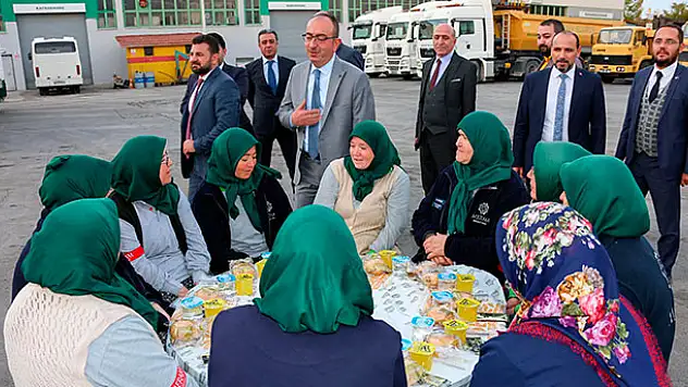 Başkan Kavuş: 'Temel düsturumuz, tevazu, samimiyet ve gayretle Meramlıya hizmet vermektir'