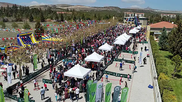 Başkan Kavuş tüm çocukları 23 Nisan etkinliğine davet etti