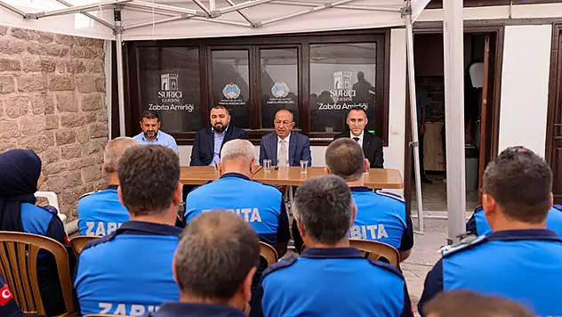 Başkan Kavuş, zabıta personeliyle bir araya geldi
