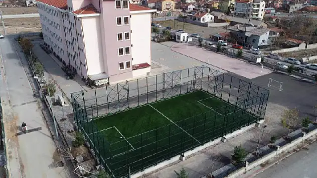 Başkan Kavuş'tan 6 halı saha müjdesi daha
