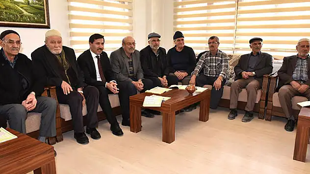 Başkan Kılca Emekli Konaklarında vatandaşlarla buluştu