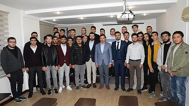 Başkan Kılca gençlerle buluştu