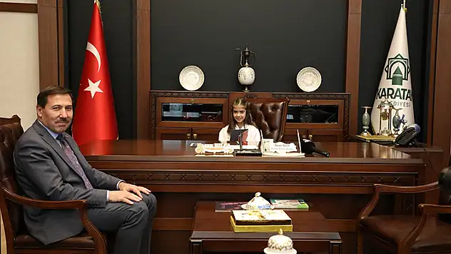 Başkan Kılca, makamını çocuklara bıraktı
