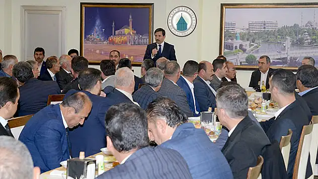 Başkan Kılca muhtarlarla bir araya geldi