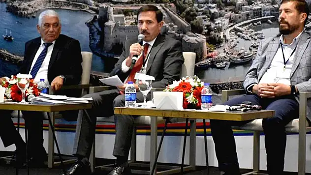 Başkan Kılca, UCLG-MEWA Erişilebilir Turizm Çalıştay'ında Karatay'ın projelerini anlattı
