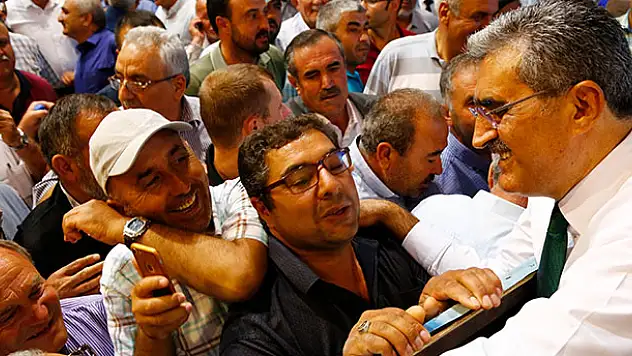 Başkan Konuk: 'Bahane üretmiyor, çare üretiyoruz, üreticimizi desteksiz bırakmıyoruz'