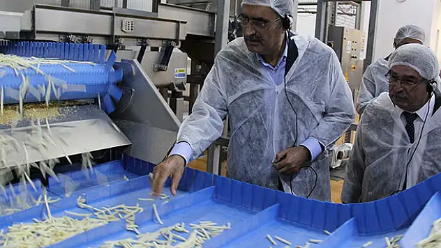 Başkan Konuk: 'Bir tesis yapıldı, Konya Şeker patates üretimini 10 yılda 3'e katladı'