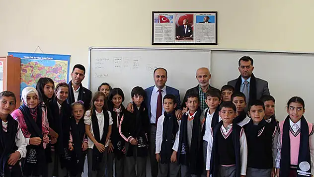 Başkan Özaltun öğrencilerle buluştu
