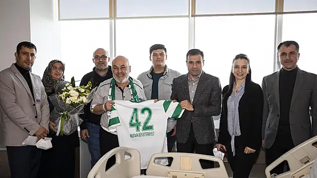 Başkan Özgökçen taraftarı ziyaret etti 