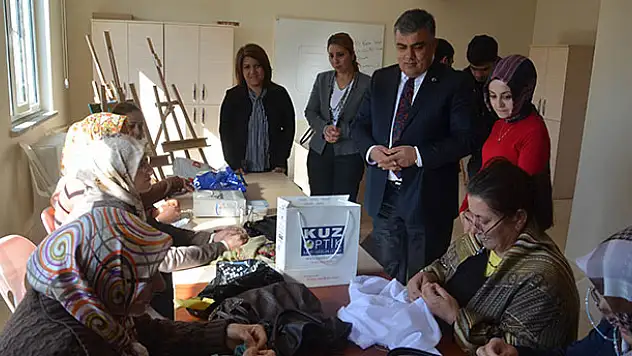 Başkan Özgüven, KOMEK kursiyerleriyle buluştu