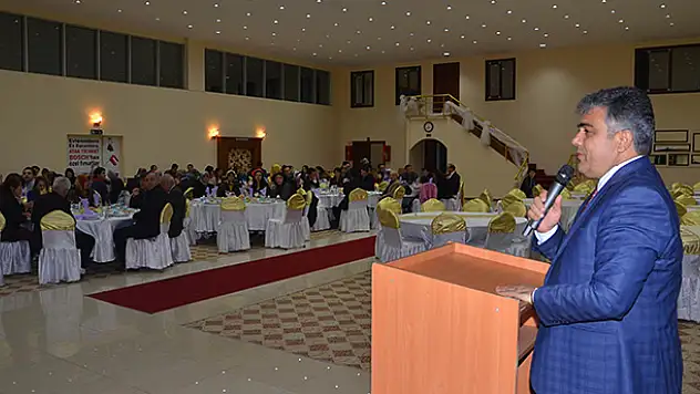 Başkan Özgüven Öğretmenlerle Bir Araya Geldi