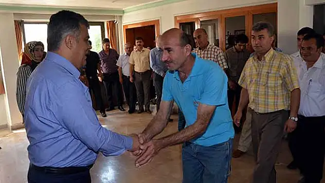 Başkan Özgüven Personelle Bayramlaştı