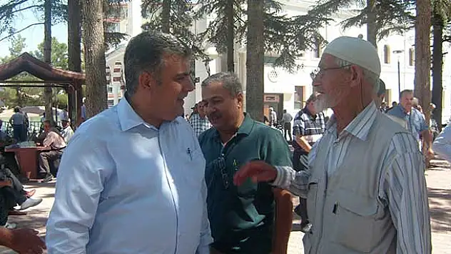 Başkan Özgüven Vatandaşlarla Buluştu