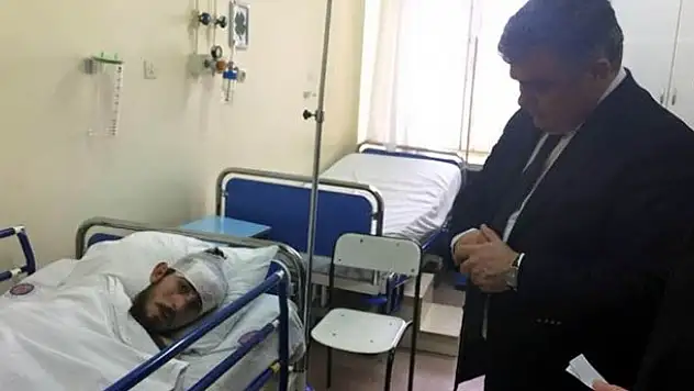 Başkan Özgüven Yaralıları Ziyaret Etti