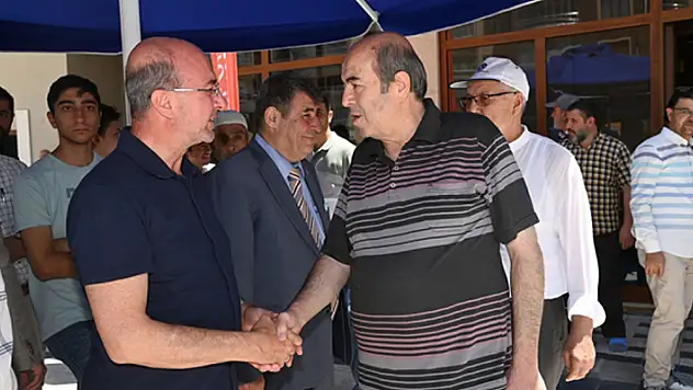 Başkan Pekyatırmacı, Büyükkapcı Camii'nde vatandaşlarla bir araya geldi