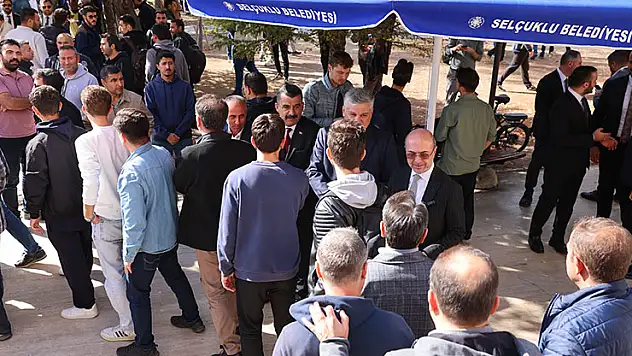Başkan Pekyatırmacı Cuma'da öğrencilerle buluştu