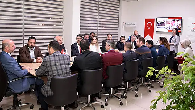 Başkan Pekyatırmacı'dan Türk Kızılayı Selçuklu Şubesine ziyaret