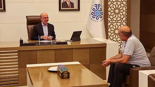 Başkan Pekyatırmacı Halk Günü'nde vatandaşlarla bir araya geldi