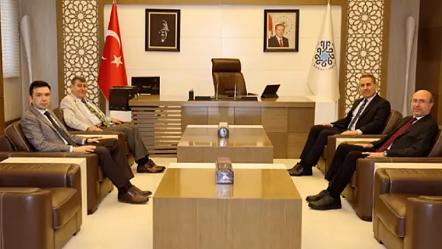 Başkan Pekyatırmacı hayırlı olsun ziyaretlerini kabul etti 