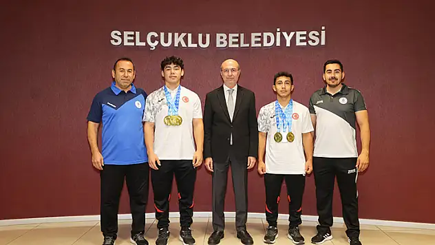 Başkan Pekyatırmacı, şampiyonlarla buluştu