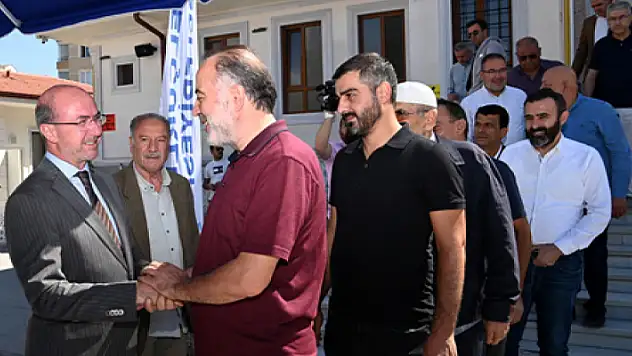 Başkan Pekyatırmacı, Selçuklu'da Cuma Buluşmaları'nda vatandaşlarla bir araya geldi