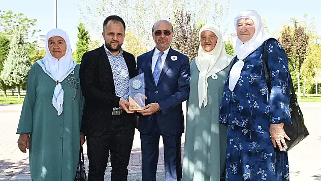 Başkan Pekyatırmacı'ya anlamlı ziyaret