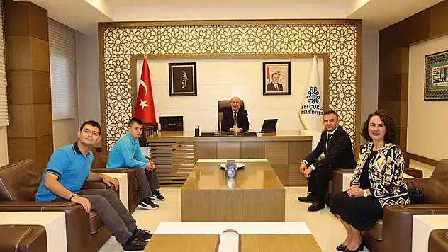 Başkan Pekyatırmacı'ya misafir oldular