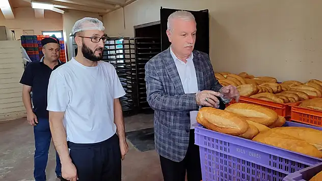 Başkan Sertdemir Halk Ekmek Fırını'nı inceledi