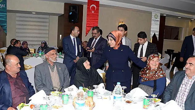 Başkan Toru Mahalle Muhtarıyla Bir Araya Geldi