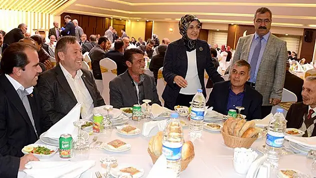 Başkan Toru muhtarlarla bir araya geldi