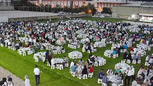 Başkan Toru, Öksüz ve Yetimlerle İftarda Buluştu